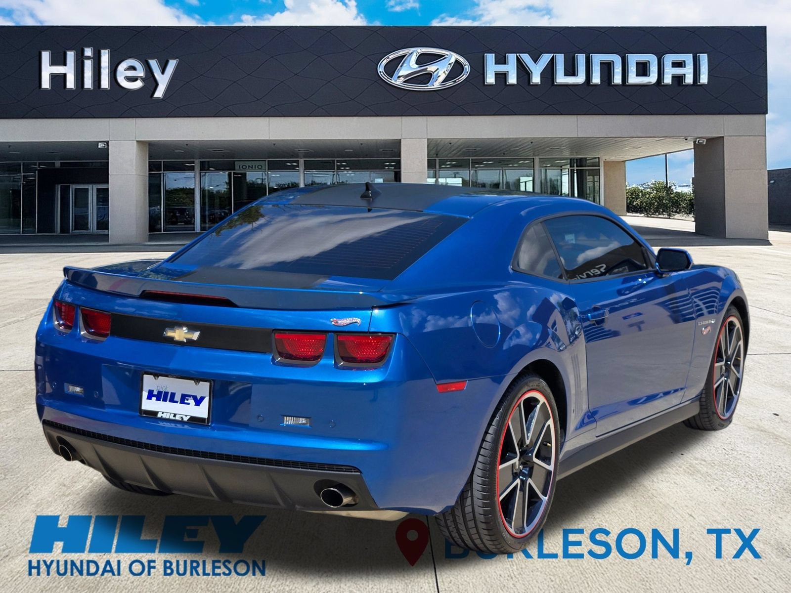 Used 2013 Chevrolet Camaro LT w/ Hot Wheels Special Edition RWD image 4