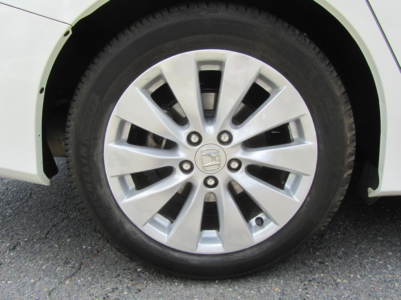 Used 2015 Honda Accord EX-L image 26