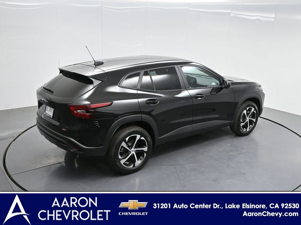 New 2026 Chevrolet Trax RS w/ Sunroof Package FWD image 55
