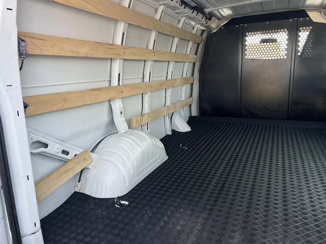 Used 2025 GMC Savana 2500 w/ Driver Convenience Package RWD image 13