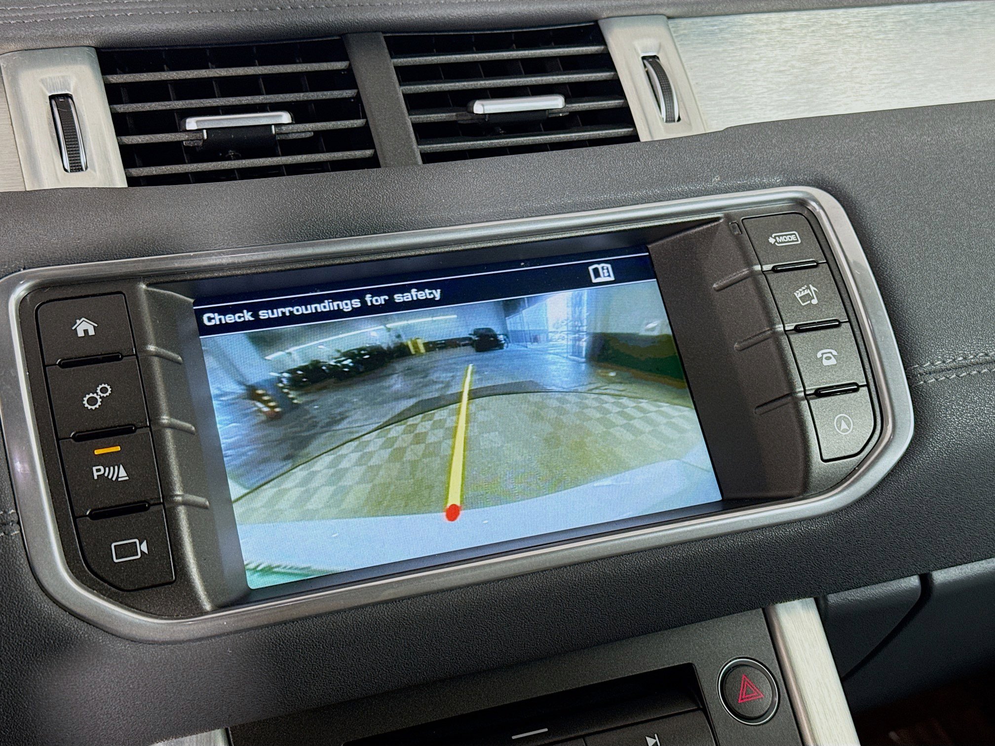 Used 2016 Land Rover Range Rover Evoque HSE image 19