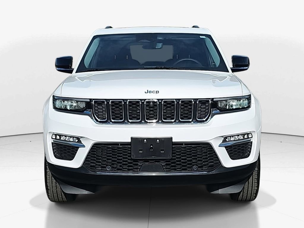 Used 2022 Jeep Grand Cherokee Limited 4xe w/ Luxury Tech Group II image 11