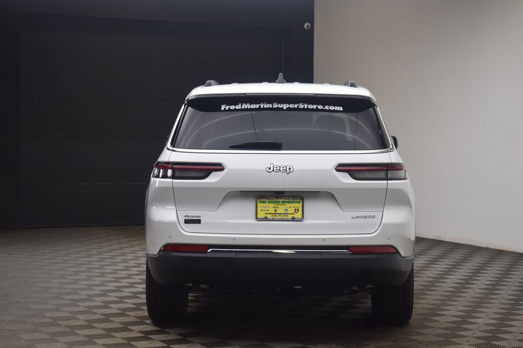New 2026 Jeep Grand Cherokee L Laredo w/ Trailer Tow Package AWD/4WD image 9