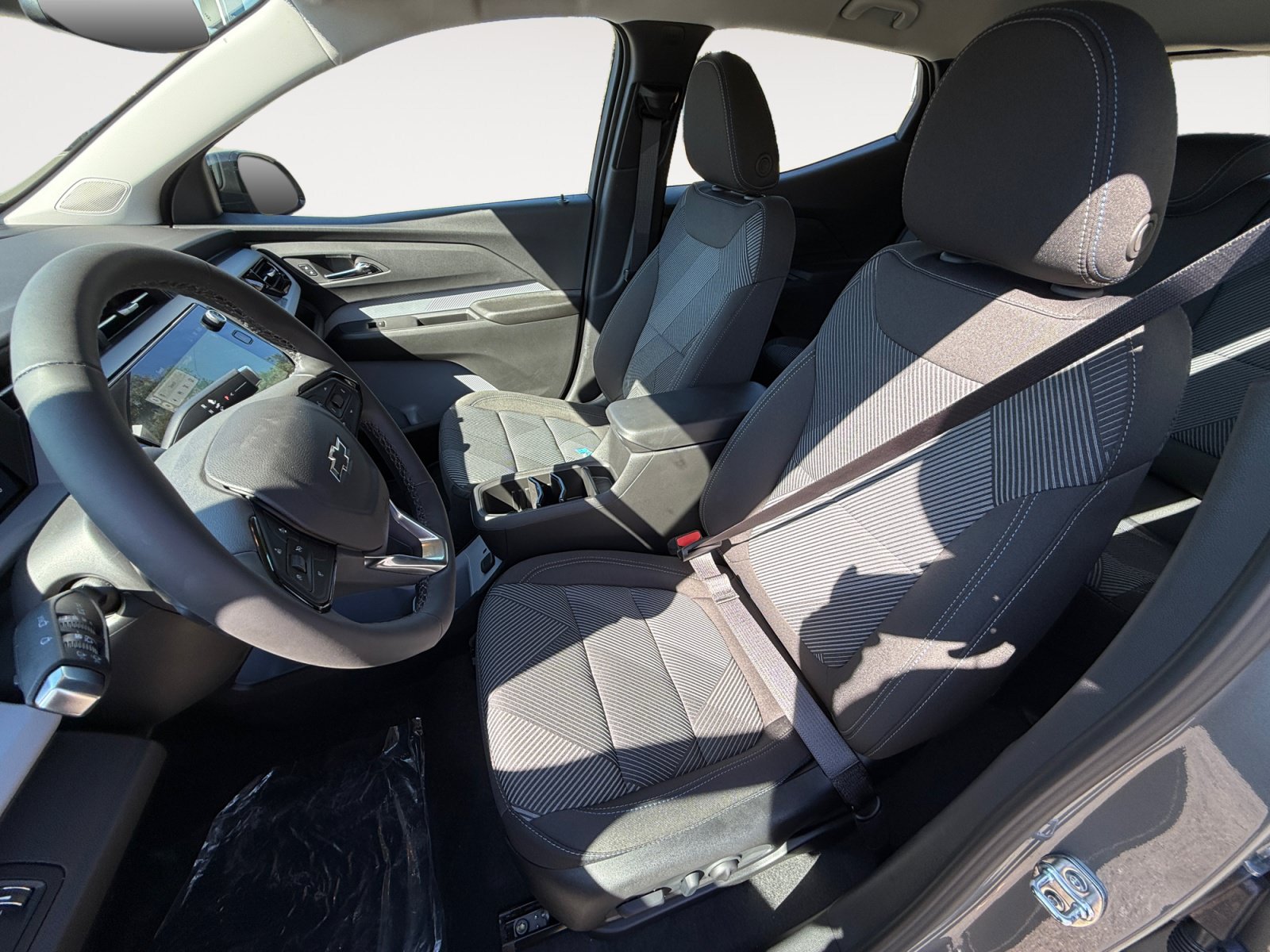 New 2027 Chevrolet Bolt LT w/ Comfort Package FWD image 10