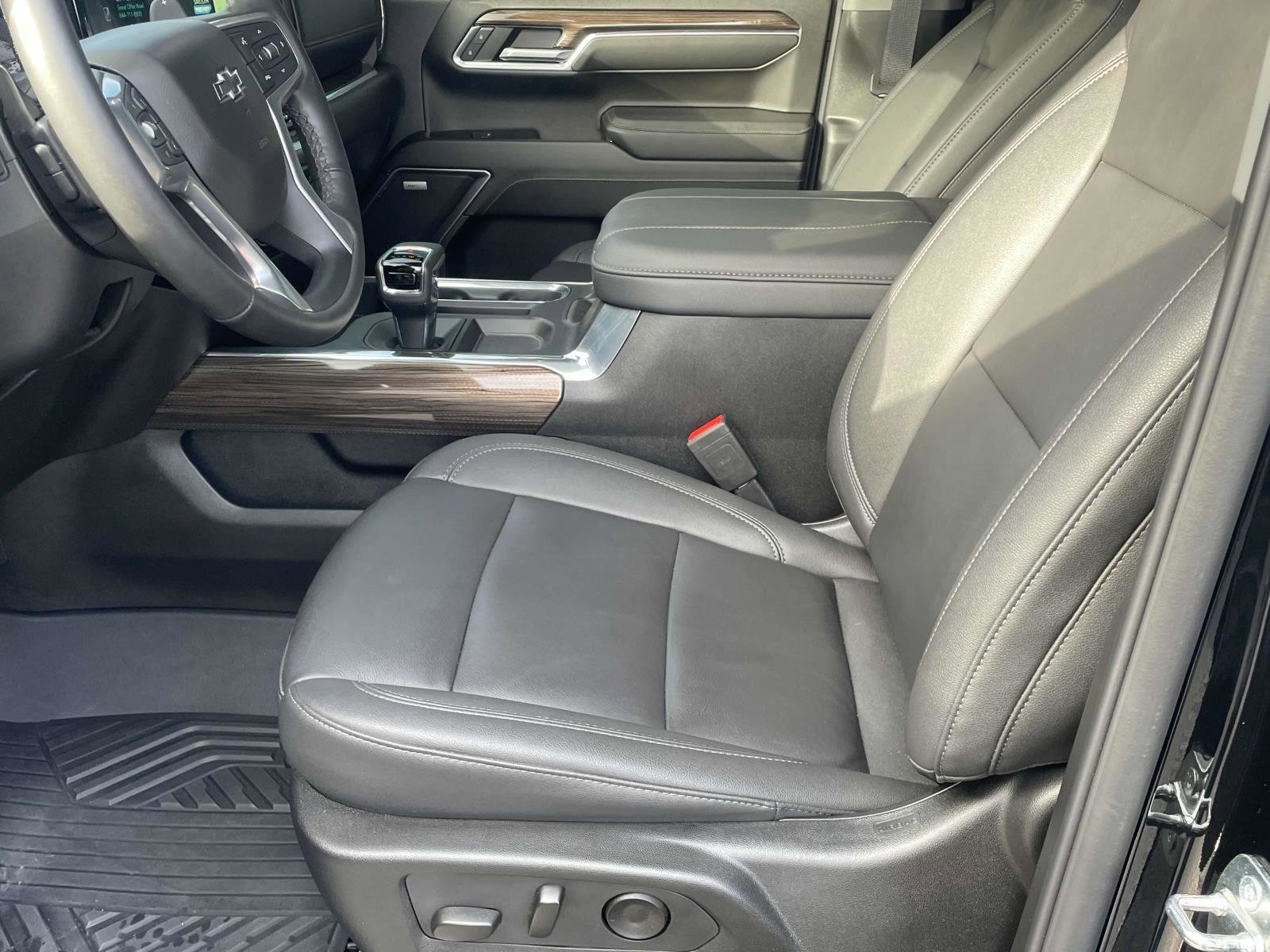 Certified 2024 Chevrolet Silverado 1500 RST w/ RST All Star Premium Package image 5