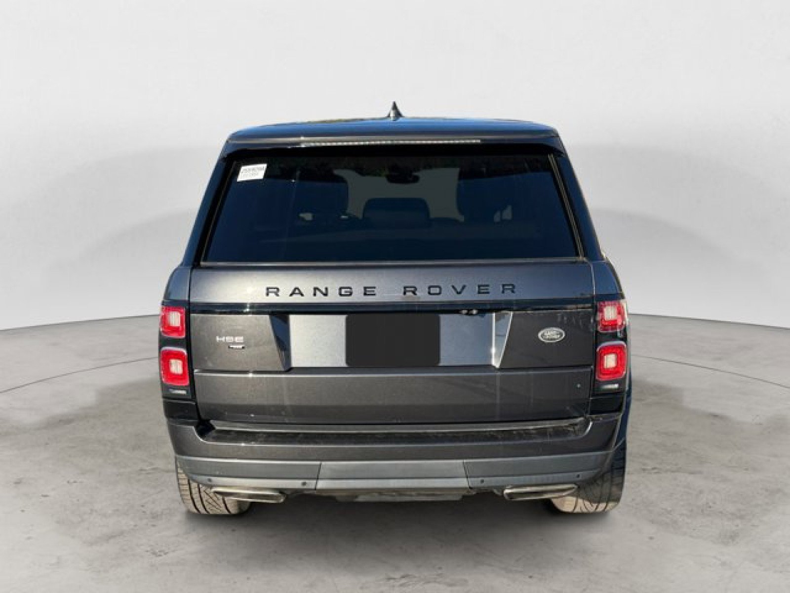 Used 2020 Land Rover Range Rover HSE image 5