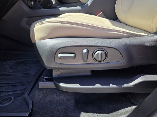Certified 2023 Chevrolet Traverse Premier w/ LPO, Floor Liner Package FWD image 29