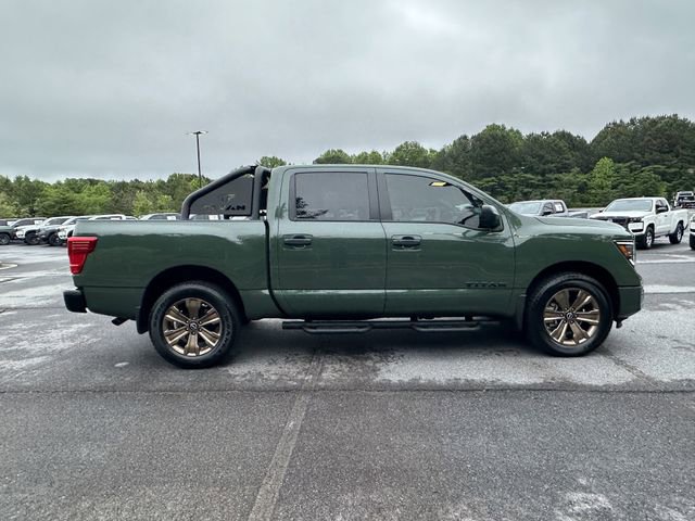 Certified 2024 Nissan Titan SV w/ SV Bronze Edition Package AWD/4WD image 9