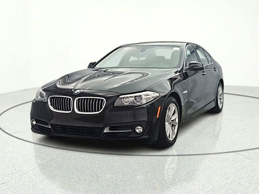 Used 2016 BMW 528i xDrive Sedan AWD/4WD image 2