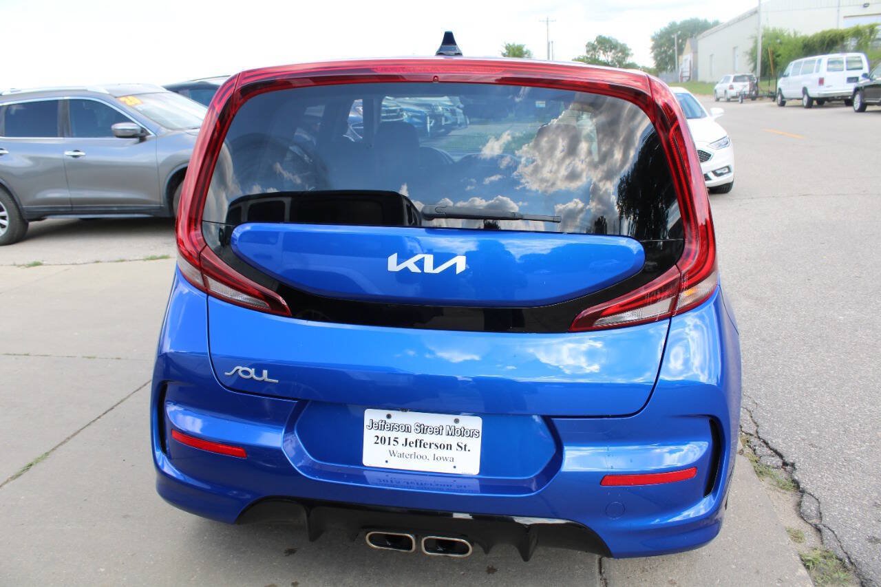 Used 2022 Kia Soul Turbo FWD image 7