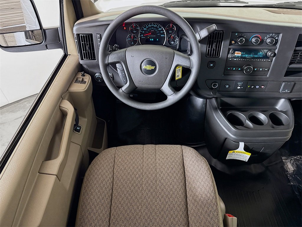 New 2025 Chevrolet Express 3500 w/ Driver Convenience Package image 12