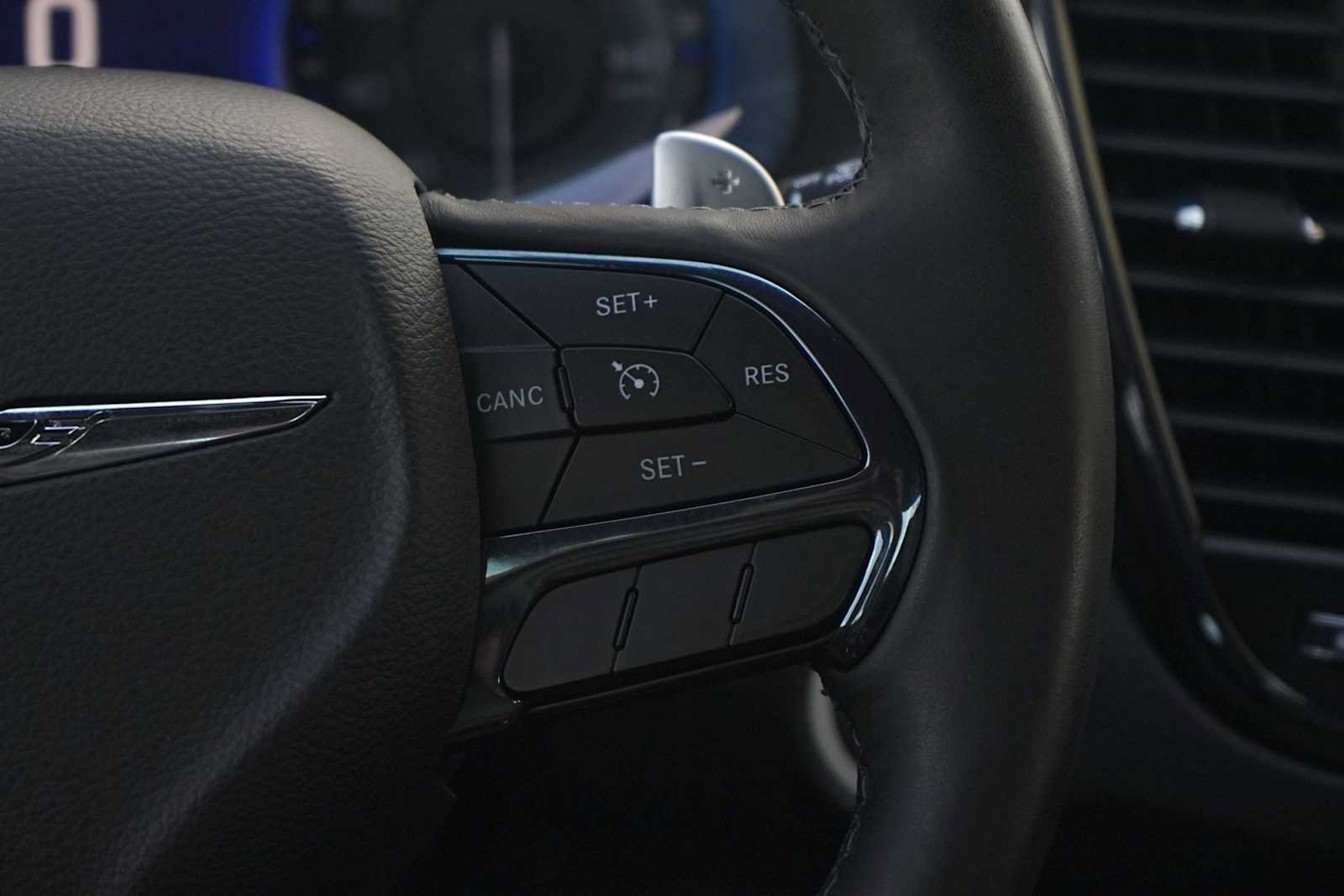 Used 2015 Chrysler 200 S w/ Navigation & Sound Group I FWD image 18