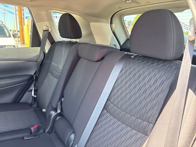 Used 2019 Nissan Rogue SV AWD/4WD image 22