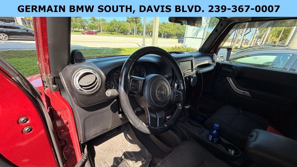 Used 2011 Jeep Wrangler Sahara w/ Dual Top Group image 14