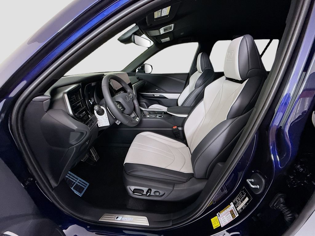 New 2026 Lexus TX 500h AWD image 20