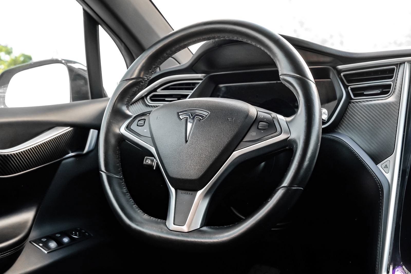 Used 2016 Tesla Model X 75D AWD/4WD image 15