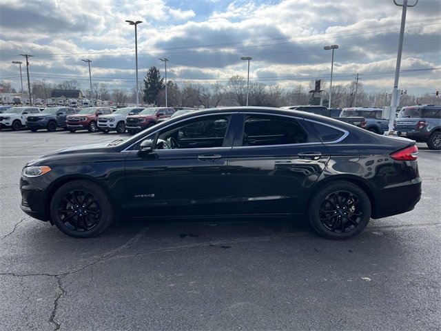 Certified 2019 Ford Fusion SEL image 4