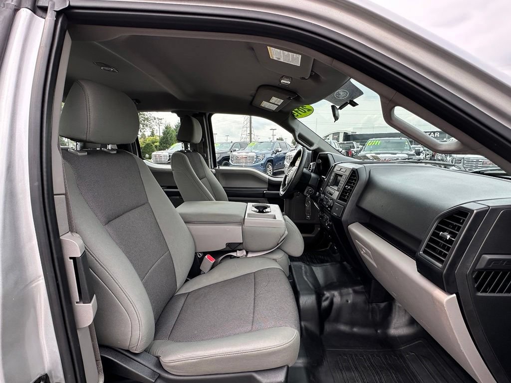 Used 2015 Ford F150 XL w/ Equipment Group 101A Mid AWD/4WD image 14