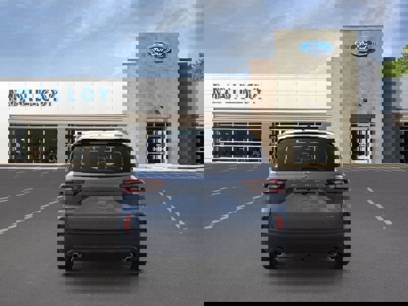 Used 2026 Ford Escape ST-Line w/ Cold Weather Package image 5