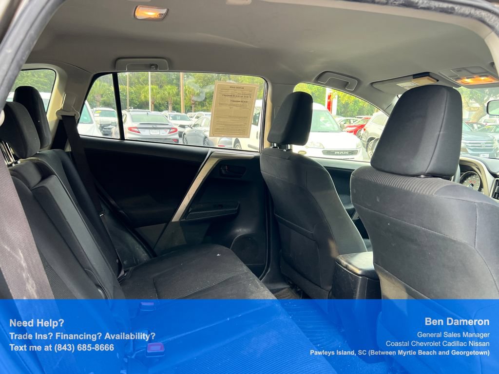 Used 2015 Toyota RAV4 LE AWD/4WD image 12