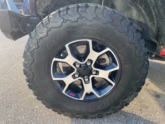 Certified 2022 Jeep Wrangler Rubicon w/ Cold Weather Group image 9