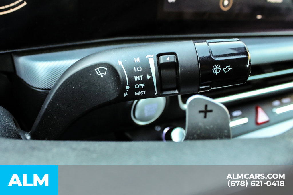 Used 2025 Hyundai Sonata SEL FWD image 27