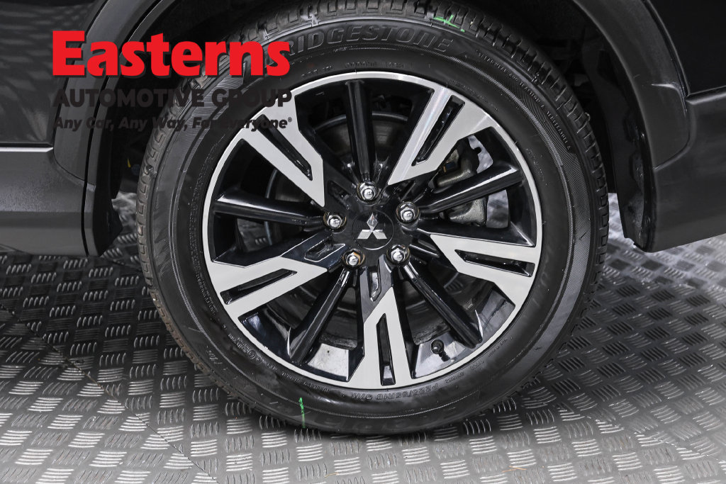 Used 2025 Mitsubishi Eclipse Cross SE AWD/4WD image 9