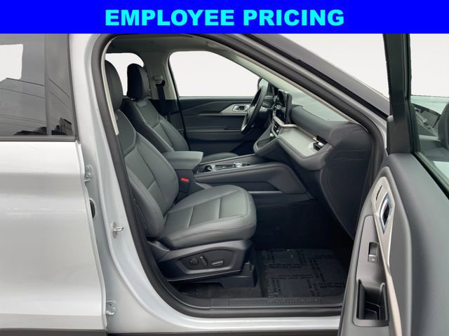 New 2026 Ford Explorer Active AWD/4WD image 15