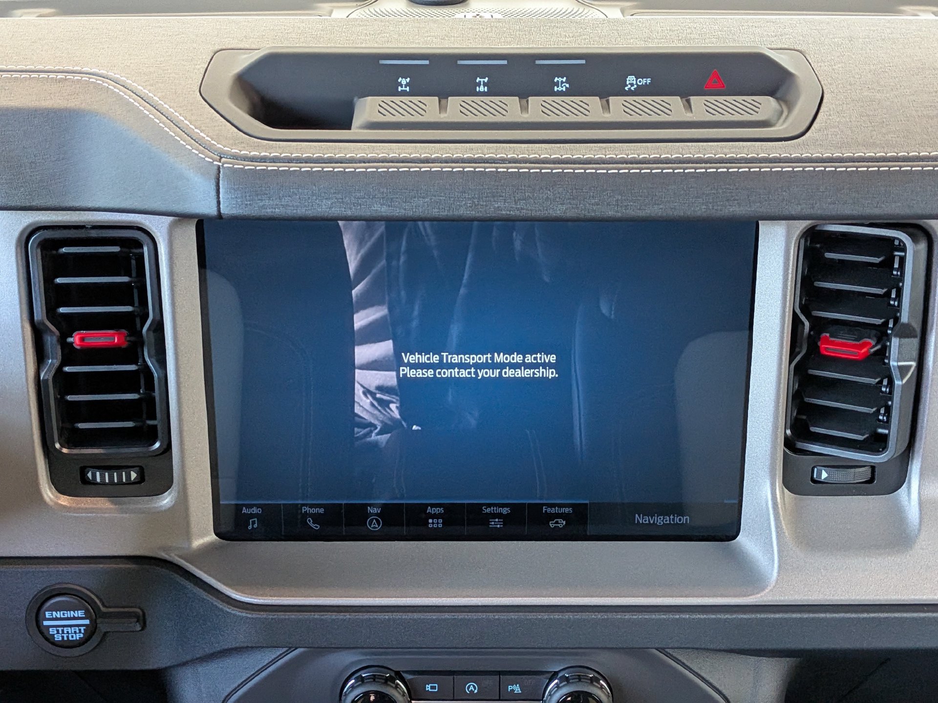 New 2026 Ford Bronco Outer Banks w/ Sasquatch Package AWD/4WD image 17