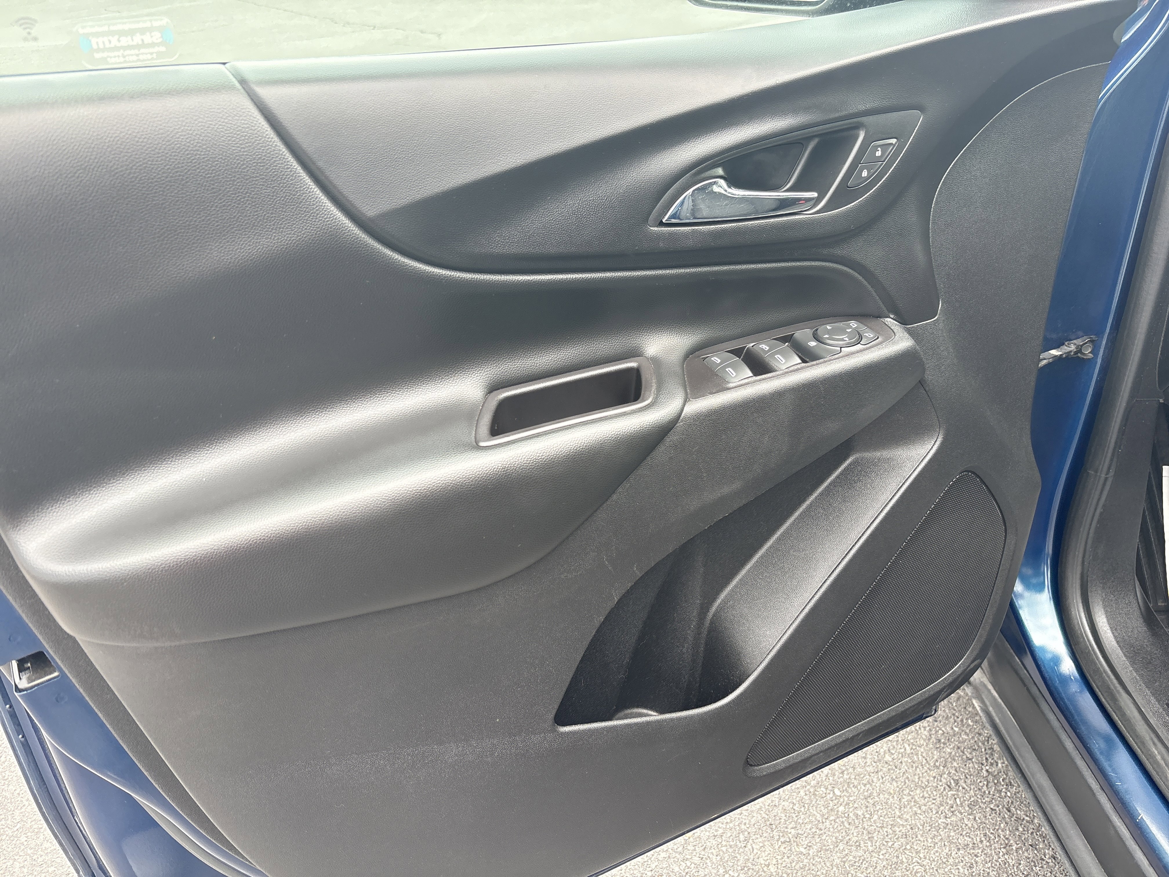 Used 2020 Chevrolet Equinox LT image 21