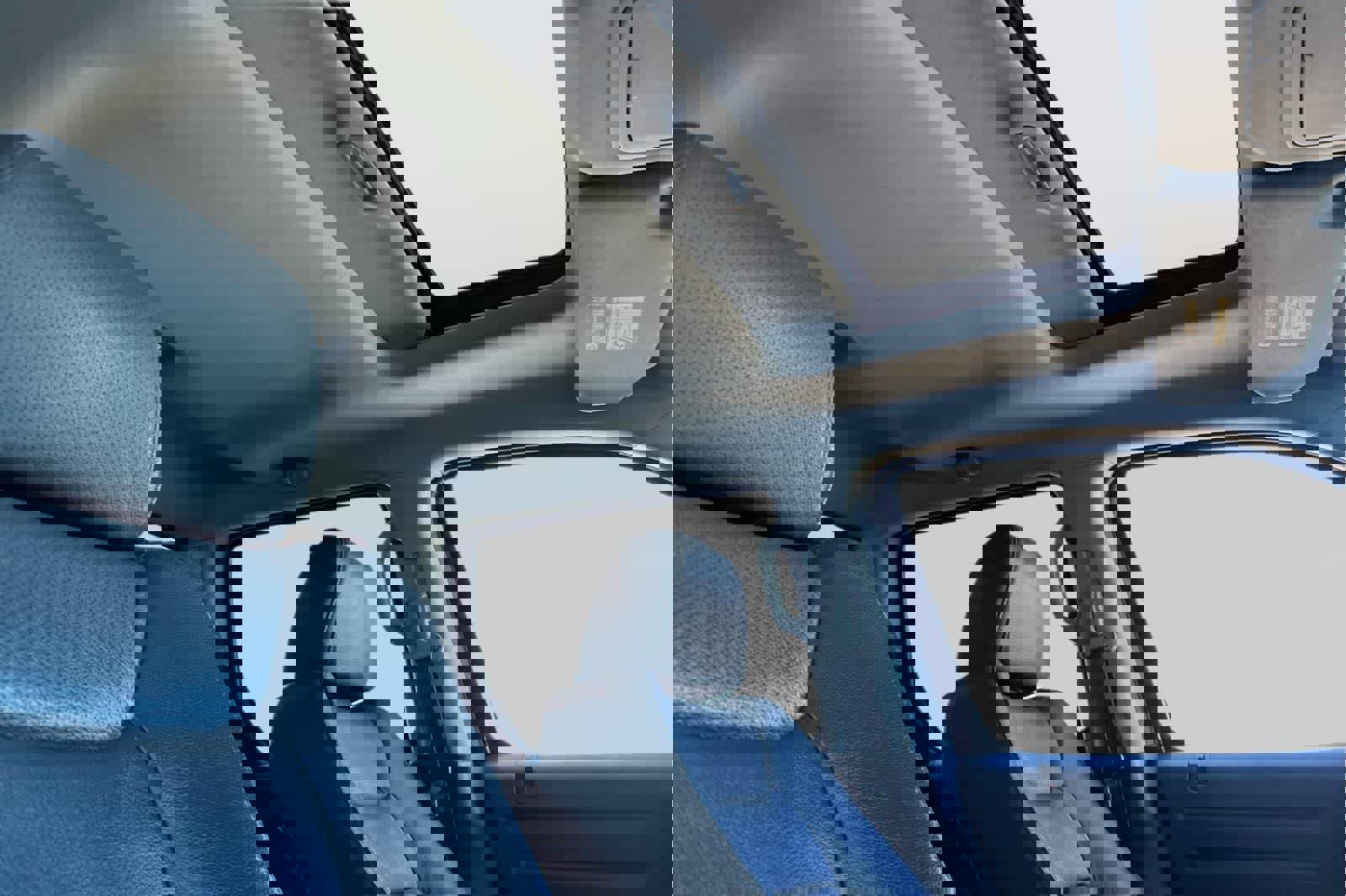 Used 2010 Honda Ridgeline RTL image 17