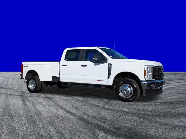 Used 2025 Ford F350 XL image 2