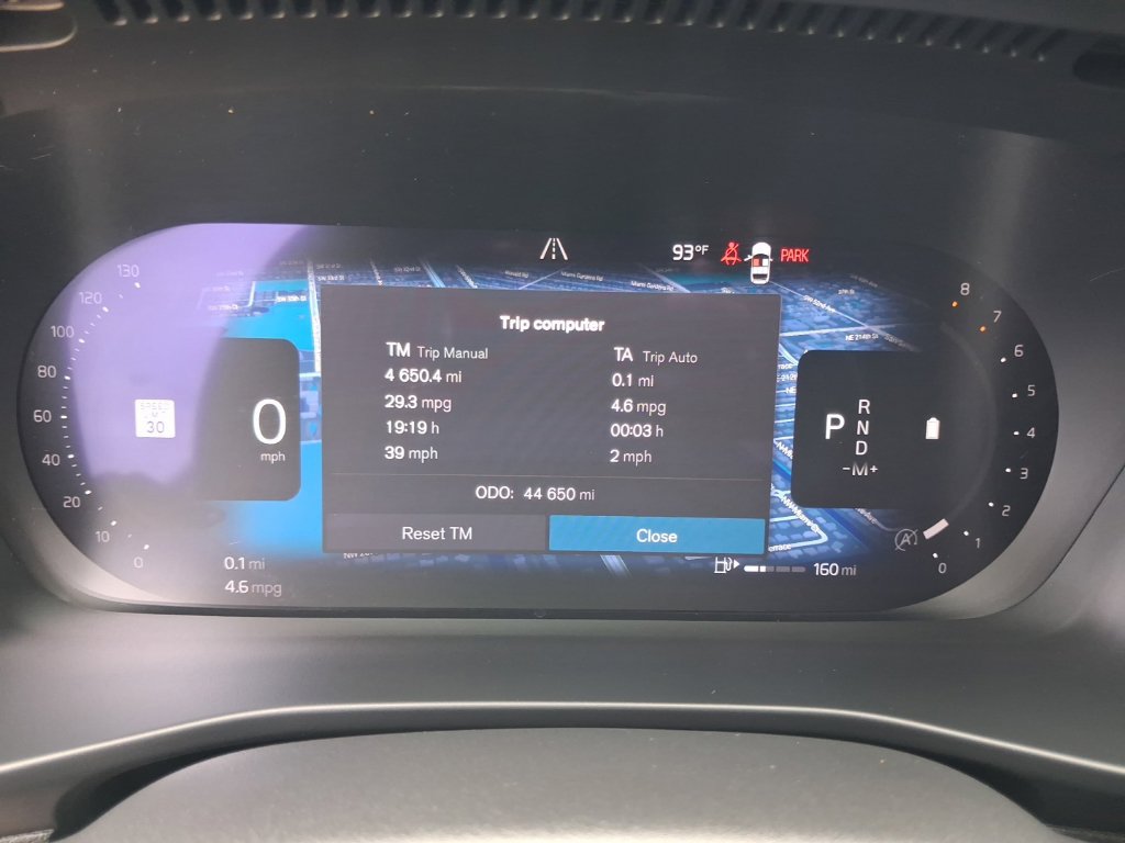 Used 2024 Volvo XC40 B5 Core AWD/4WD image 19