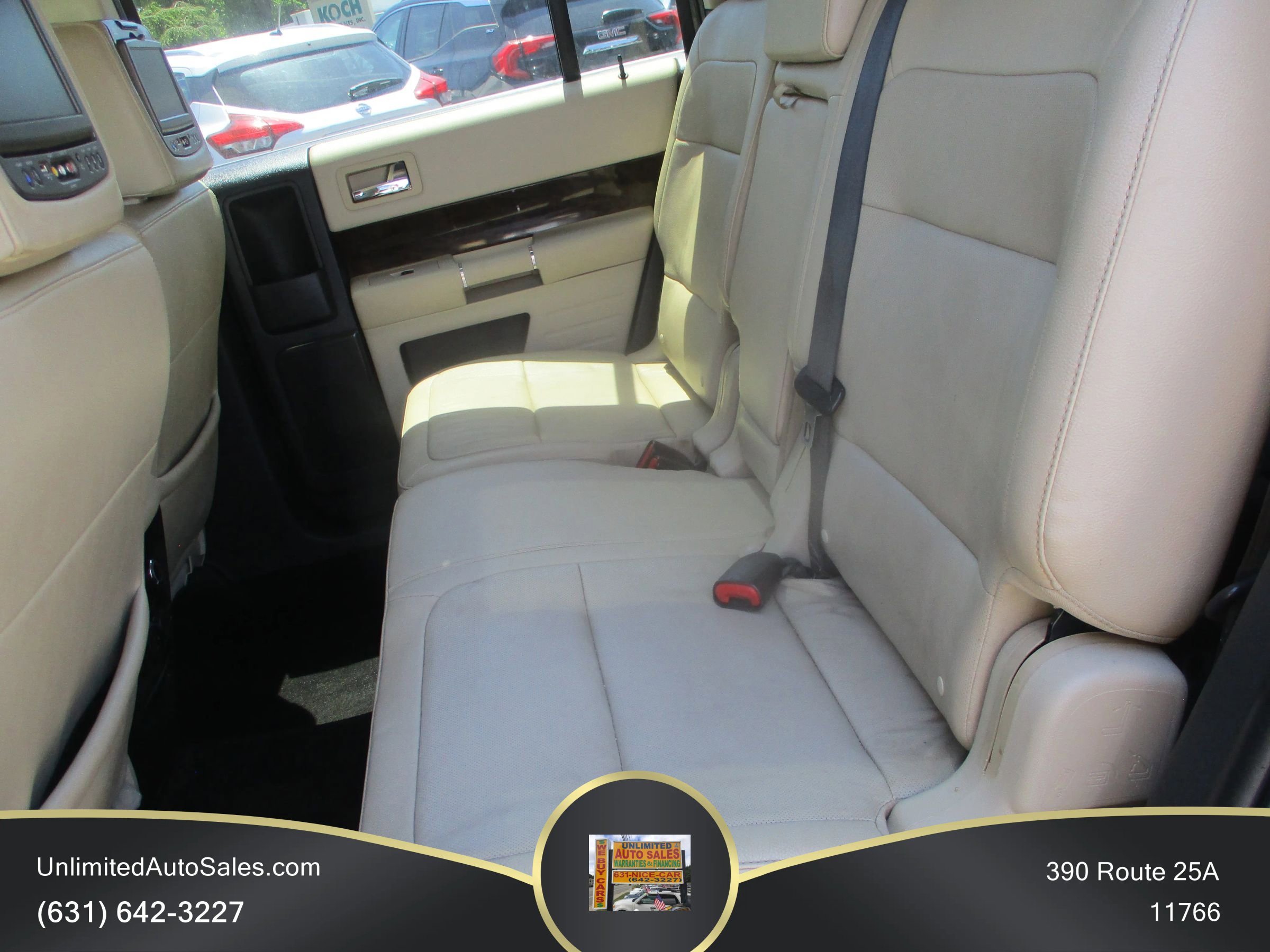 Used 2016 Ford Flex Limited w/ Equipment Group 302A AWD/4WD image 6