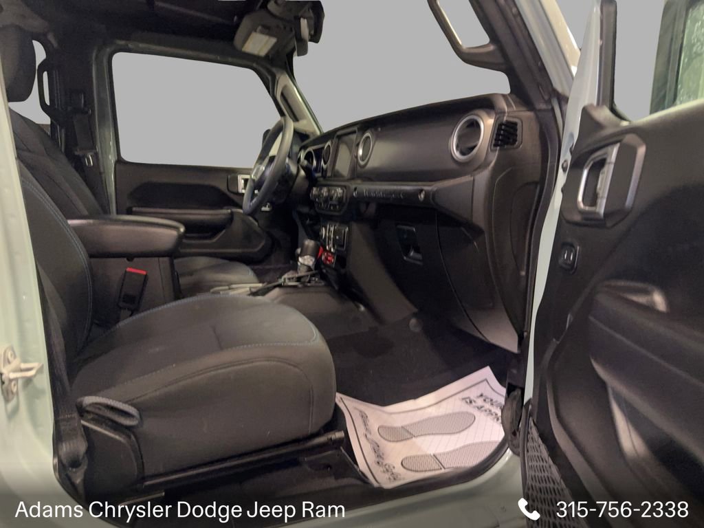 Used 2023 Jeep Wrangler Unlimited Rubicon 4xe image 12