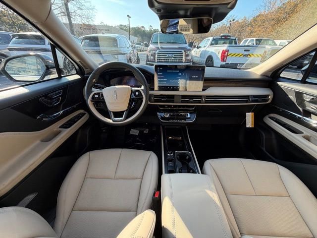 New 2026 Lincoln Corsair Reserve image 11