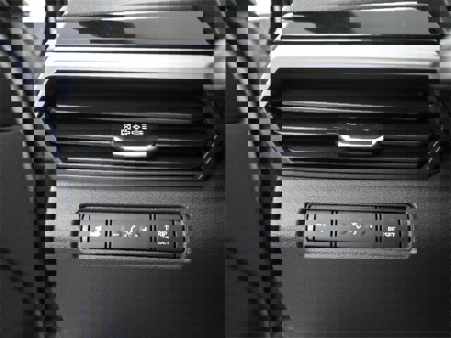 New 2025 Nissan Altima 2.5 SR w/ SR Premium Package image 24