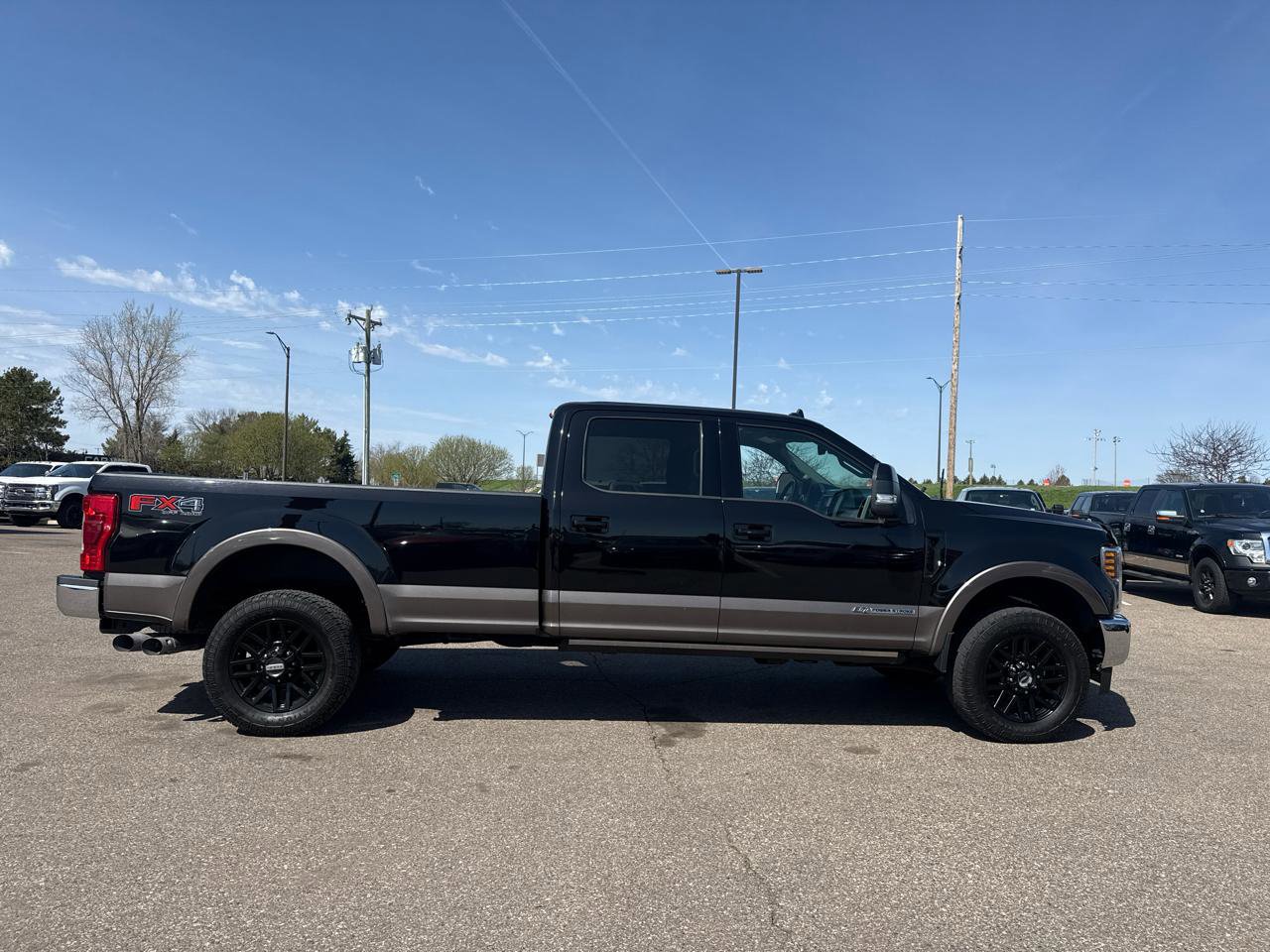 Used 2019 Ford F350 Lariat w/ Lariat Ultimate Package AWD/4WD image 6