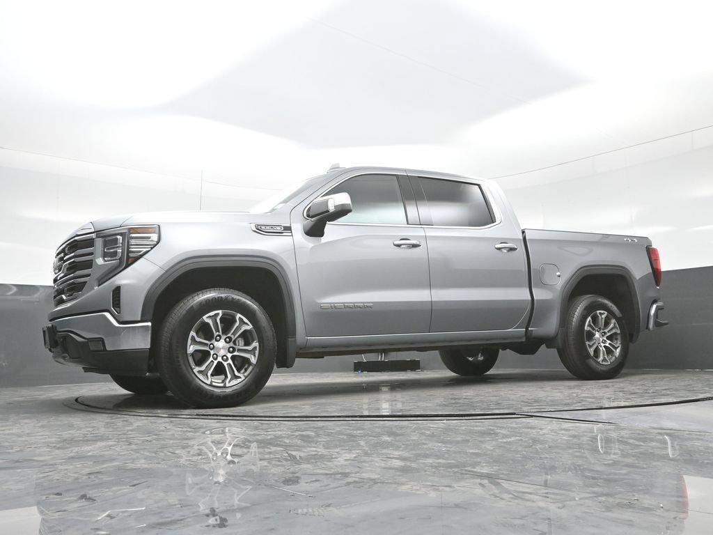 Used 2025 GMC Sierra 1500 SLT AWD/4WD image 29