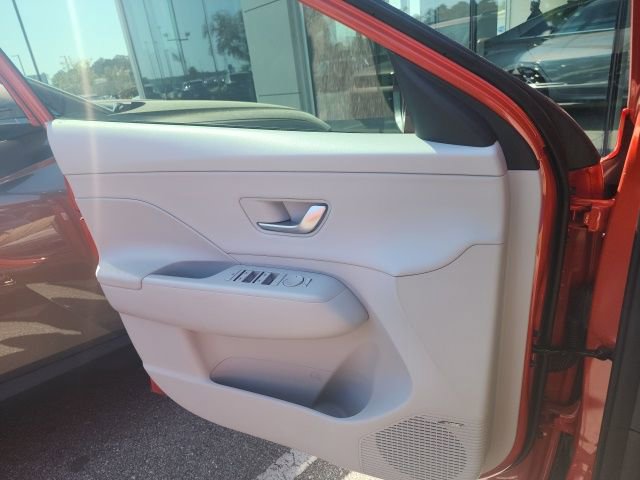 Used 2024 Hyundai Kona Limited image 9