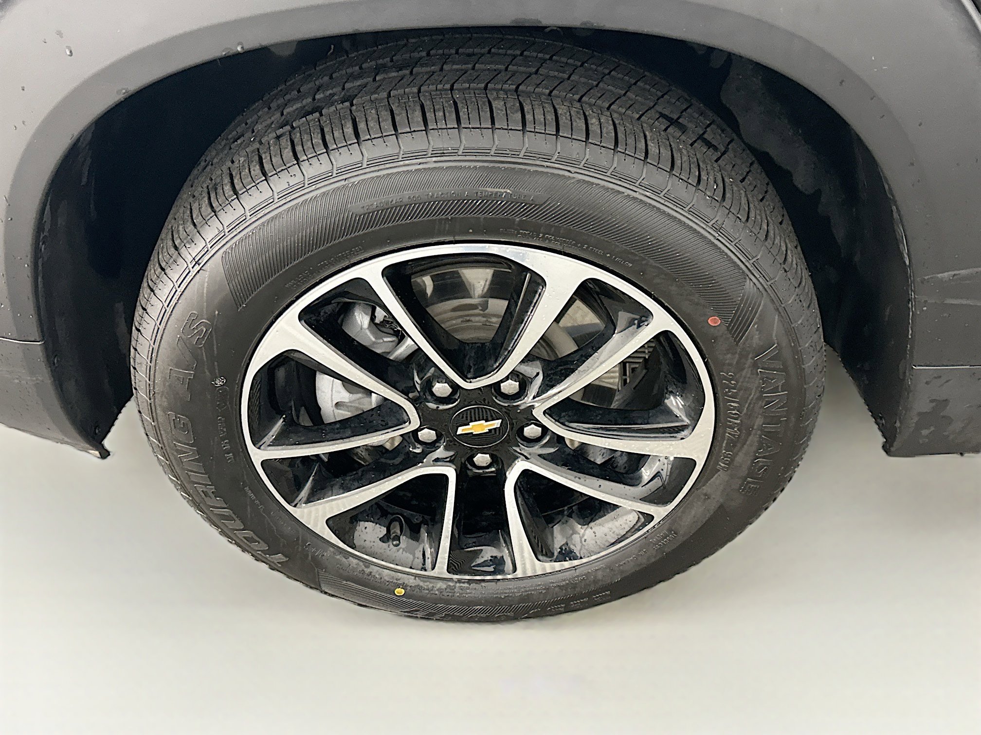 Used 2025 Chevrolet TrailBlazer LT w/ Driver Confidence Package image 11