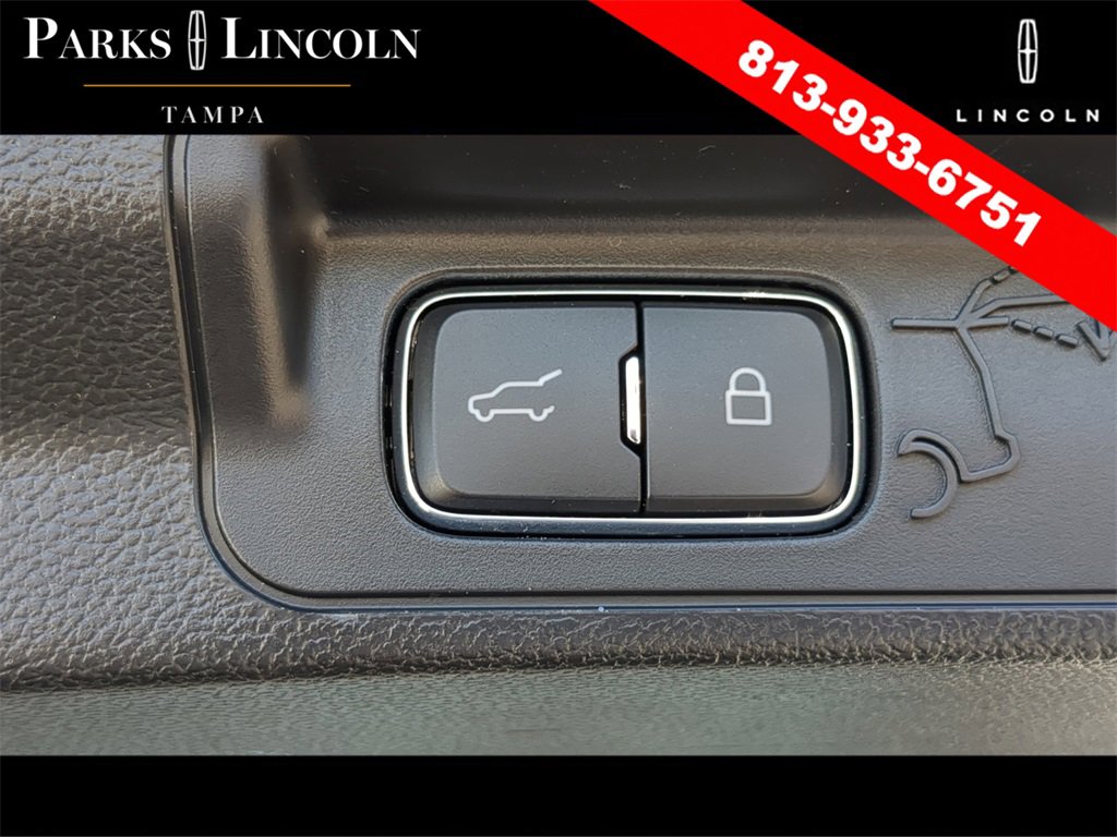 Used 2022 Ford Explorer ST w/ Equipment Group 401A image 9