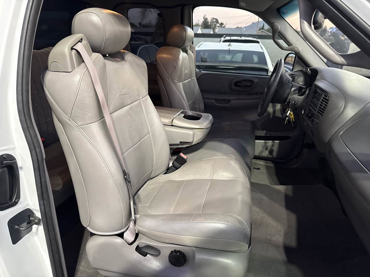 Used 2001 Ford F150 XL AWD/4WD image 23