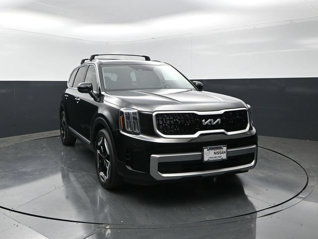 Used 2023 Kia Telluride EX AWD/4WD image 5