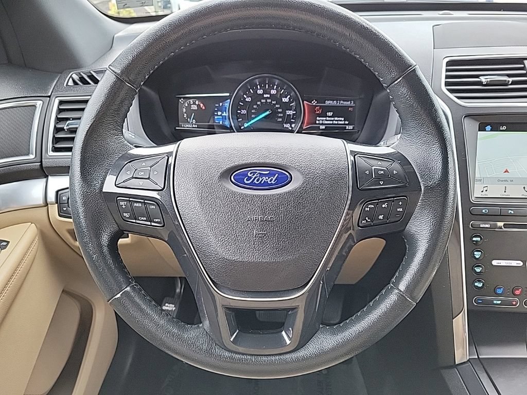 Used 2017 Ford Explorer Limited AWD/4WD image 23