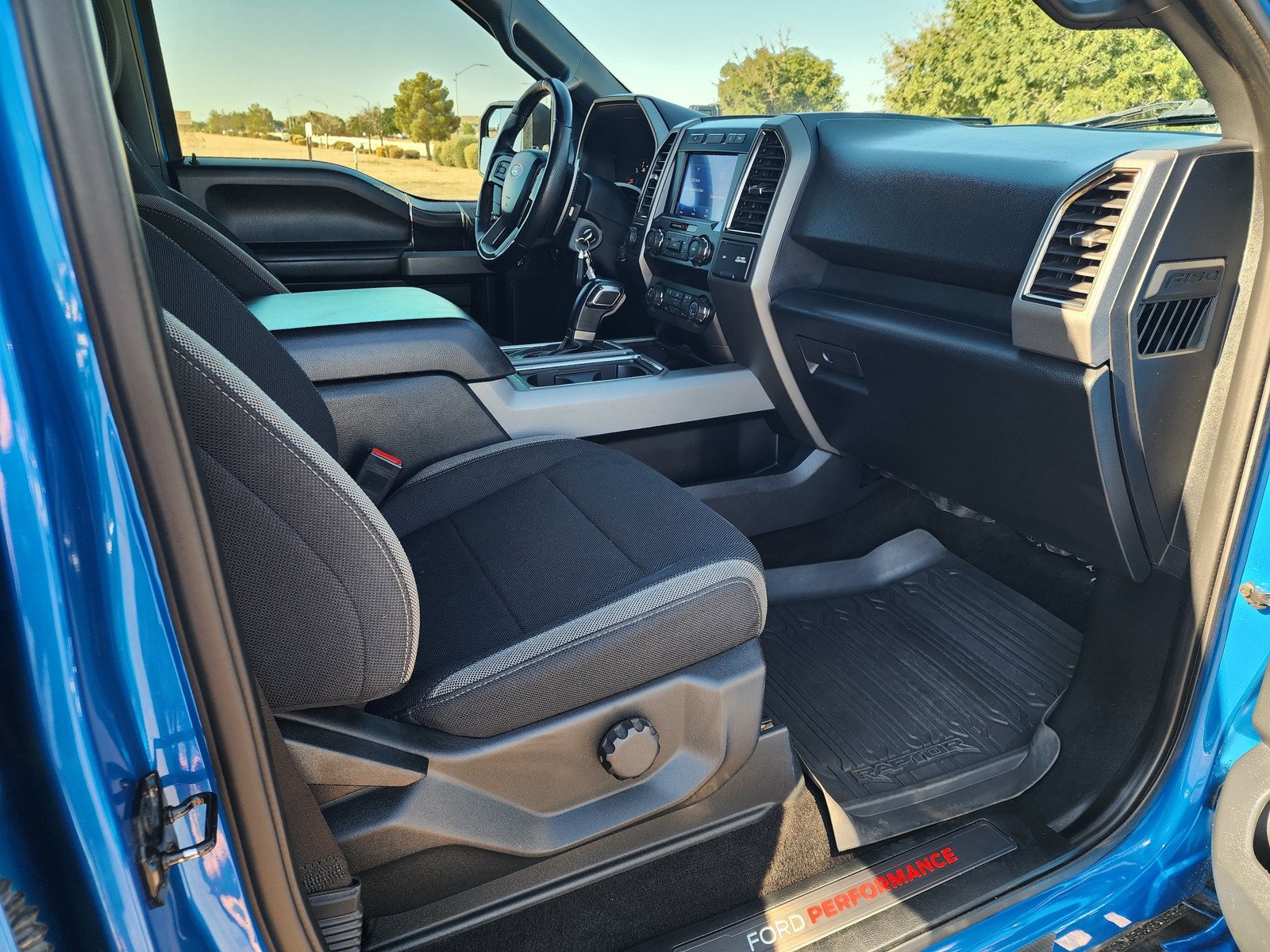 Used 2019 Ford F150 Raptor AWD/4WD image 16