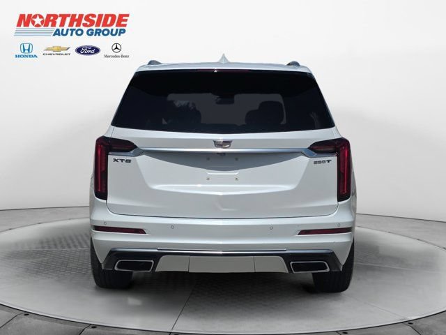 Certified 2025 Cadillac XT6 Luxury FWD image 6