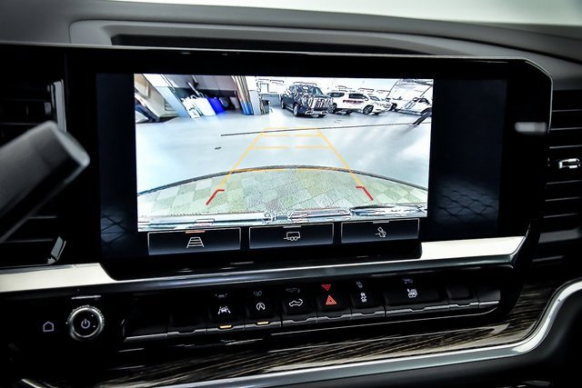 New 2025 GMC Sierra 1500 SLE w/ Preferred Package image 16