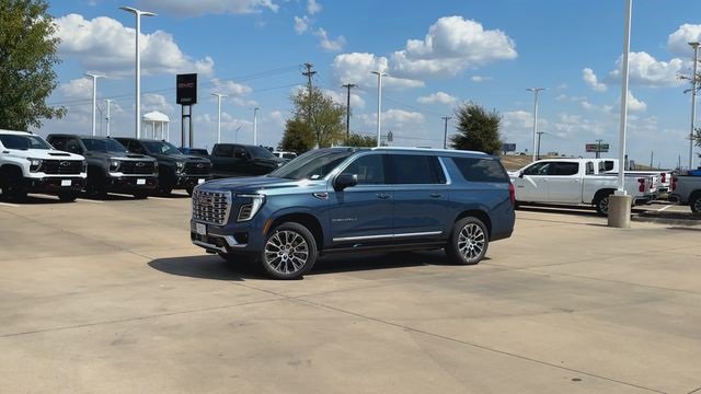 New 2026 GMC Yukon XL Denali image 4