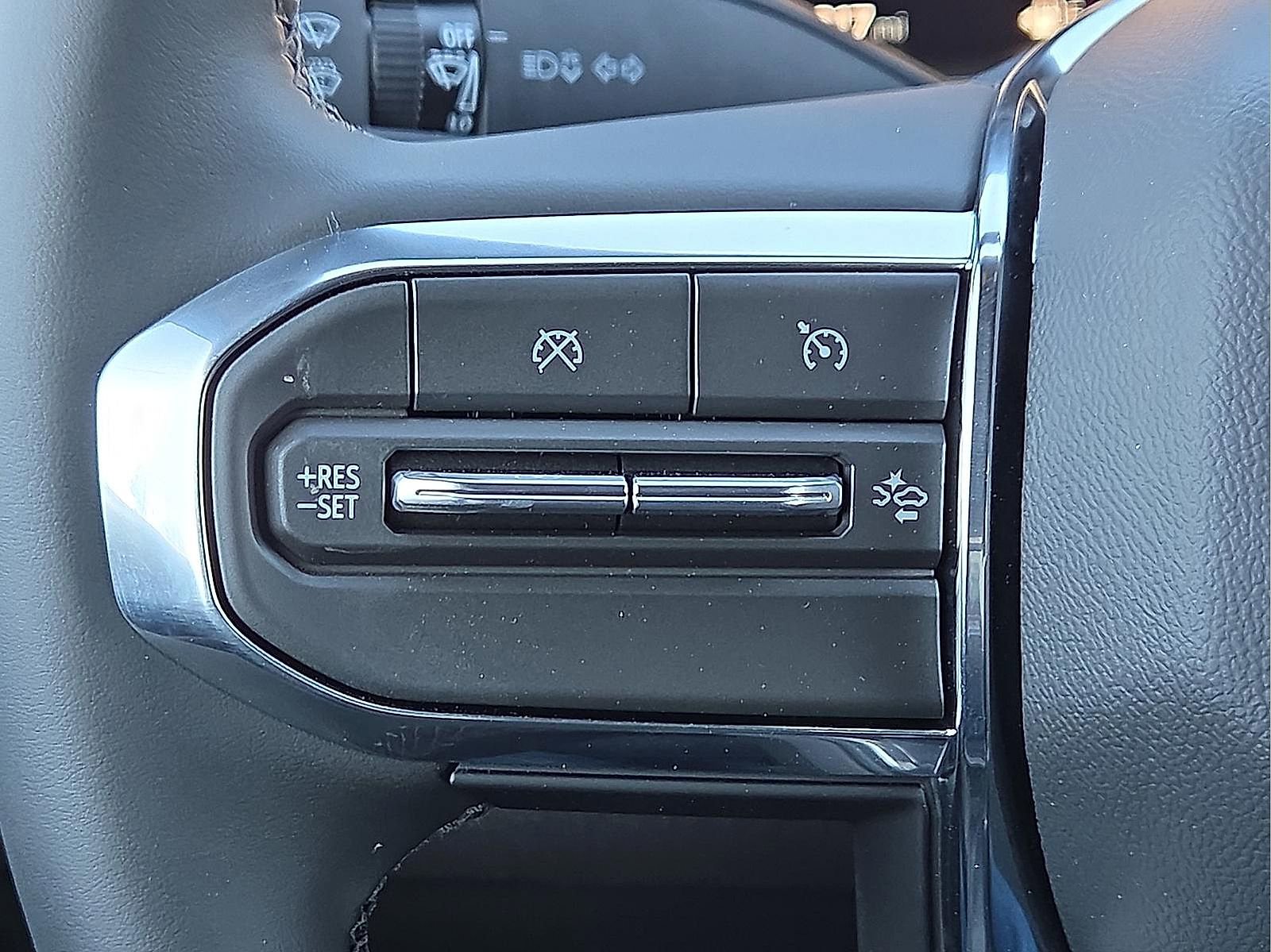 New 2026 GMC Canyon Elevation w/ Convenience Package image 21